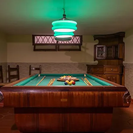 Golden Luxe - Grand With Exlusive Garden Camaiore